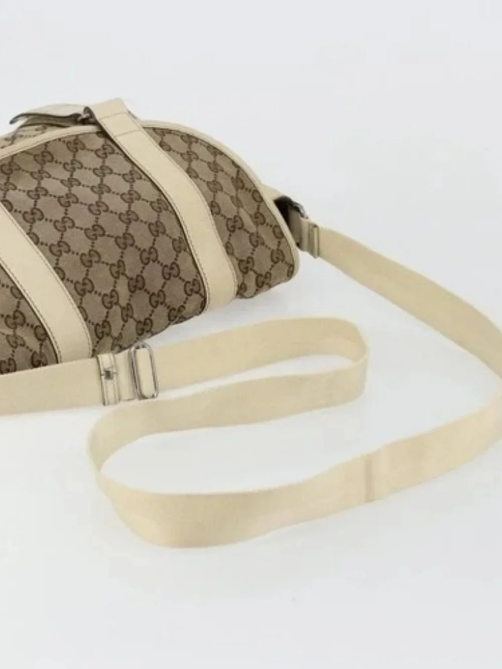 GUCCI GG Canvas Shoulder Bag Beige Silver 145859 Auth 181188